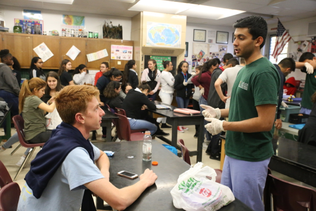 Cavaliers Interact With UM Medical Students