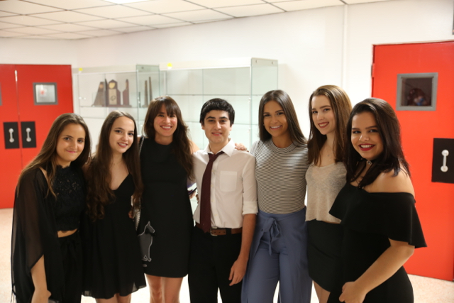 IB Pinning Class of 2018