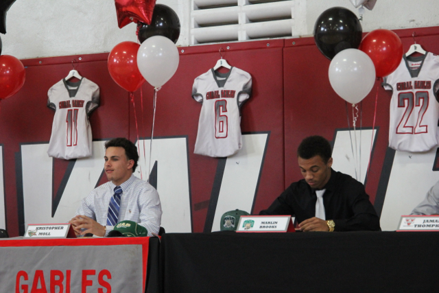 Cavaliers Commit!