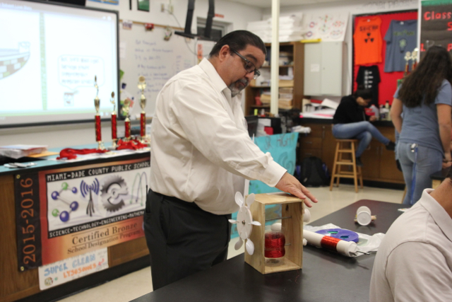 SECME Students Receive Awards