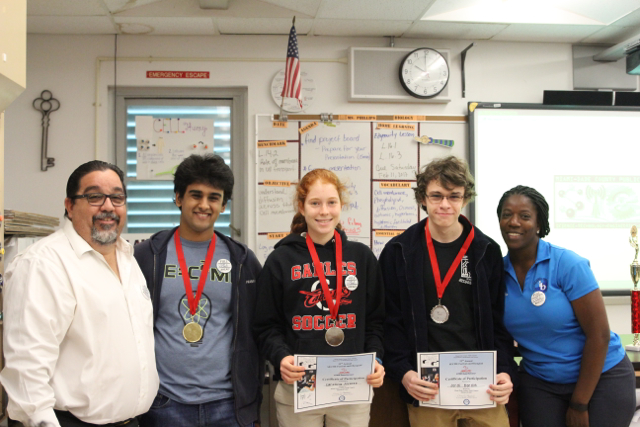 SECME+Students+Receive+Awards