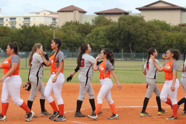 Lady Cavaliers Swing Through South Miami
