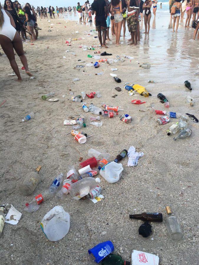 During spring break, thousands of tourists cause massive trash levels on Florida beaches.