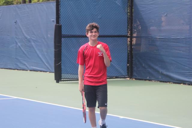 Cavaliers Take on Hialeah Thoroughbreds in Tennis Match