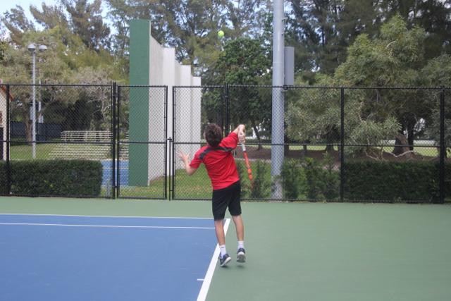 Cavaliers Take on Hialeah Thoroughbreds in Tennis Match