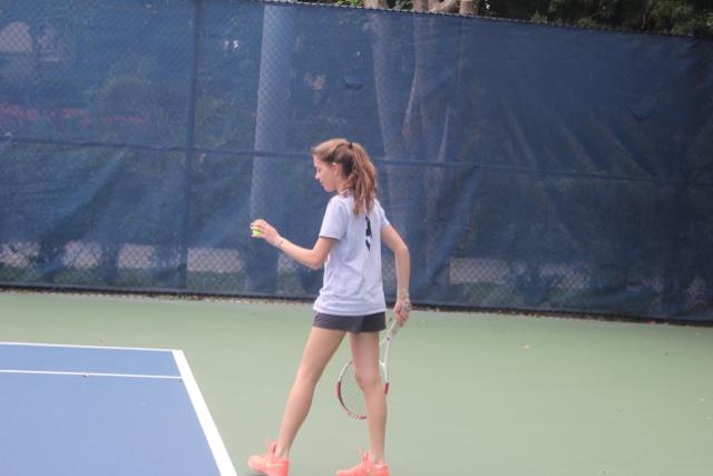 Cavaliers Take on Hialeah Thoroughbreds in Tennis Match