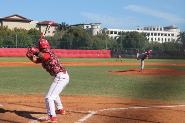 Gables+Baseball+vs+Miami+Beach