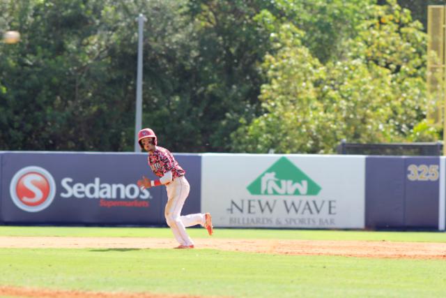 Cavaliers+Score+a+Home+Run+Against+Westland+Hialeah+Wildcats