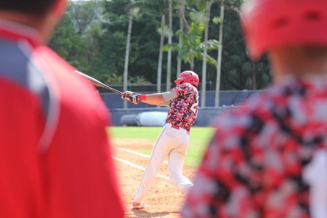 Cavaliers+Score+a+Home+Run+Against+Westland+Hialeah+Wildcats