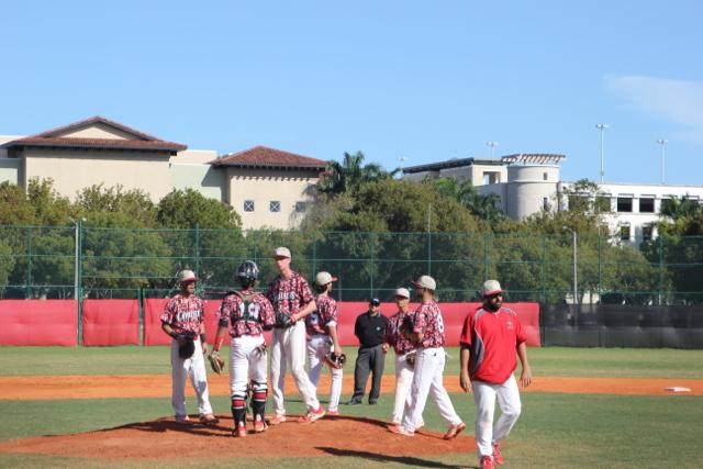 Gables+Baseball+vs+Miami+Beach