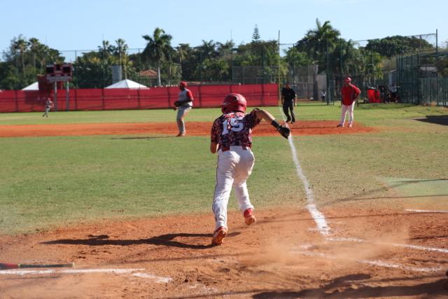 Gables+Baseball+vs+Miami+Beach