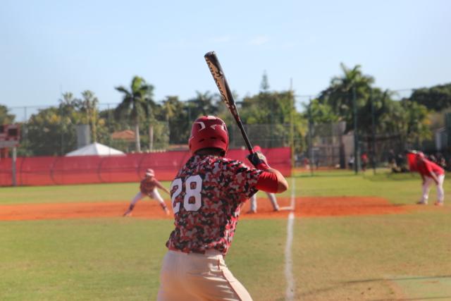 Gables+Baseball+vs+Miami+Beach