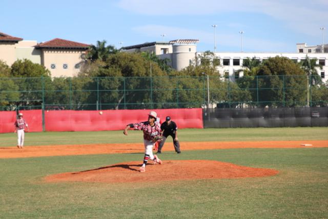 Gables+Baseball+vs+Miami+Beach