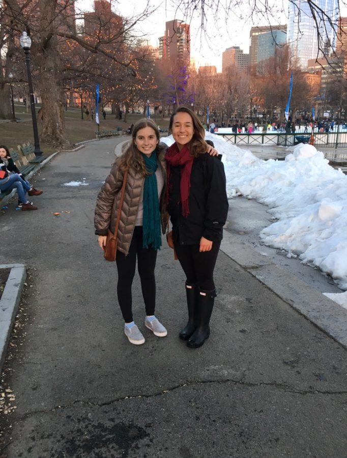 Seniors Olivia Field and Laura Stieghorst spend the afternoon in Boston Commons.