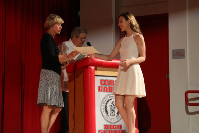 Outstanding Students Accept Prestigious Elsa Glazer Award