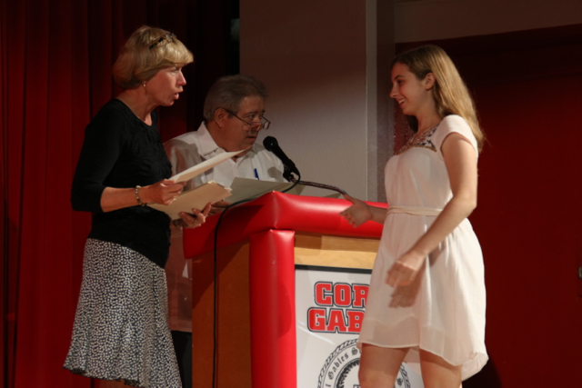Outstanding Students Accept Prestigious Elsa Glazer Award
