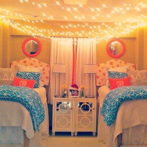 Want the coolest dorm in school?  Follow these tips for the best results!