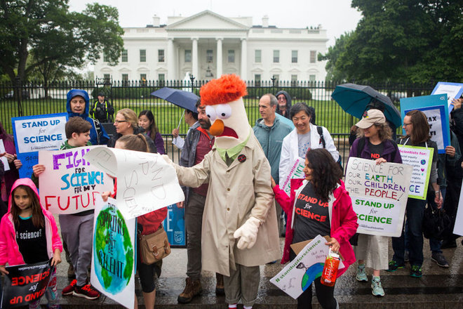 WASHINGTON, DC - APRIL 22: Members of the Union for Concerned Scientists pose for photographs with Muppet character Beaker in front of The White House before heading to the National Mall for the March for Science on April 22, 2017 in Washington, DC. The rally and march are being referred to as a call to support and safeguard the scientific community.