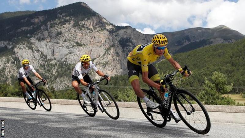 Chris Froome retained the yellow jersey with a fourth-place finish on Col d'lzoard on Stage 18