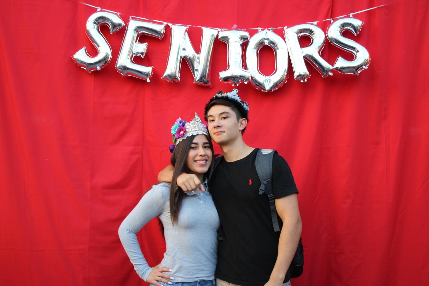 Freshman+Jitters+and+Crowns+with+Glitter