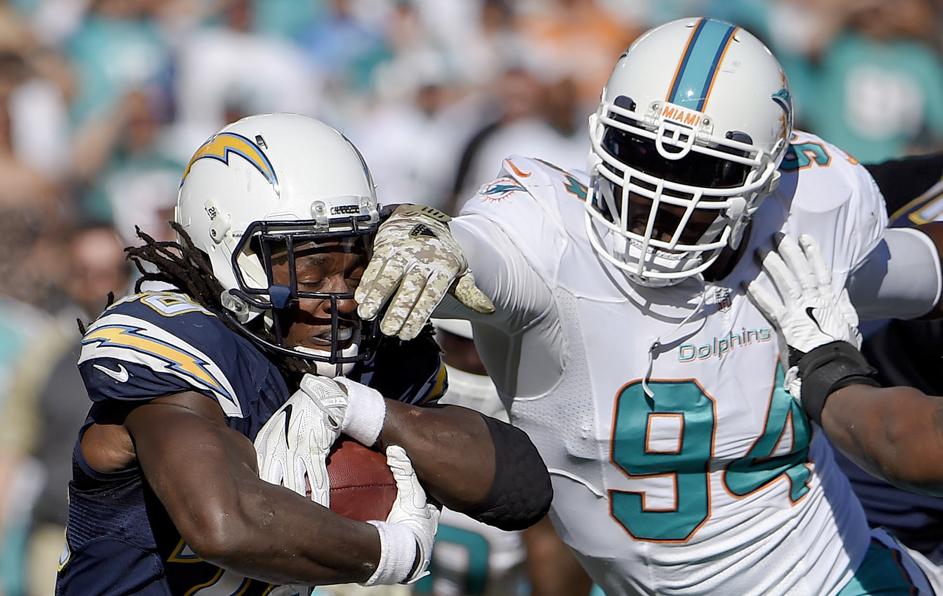 Put Your Fins Up: Dolphins Are 1-0 to Start the Season