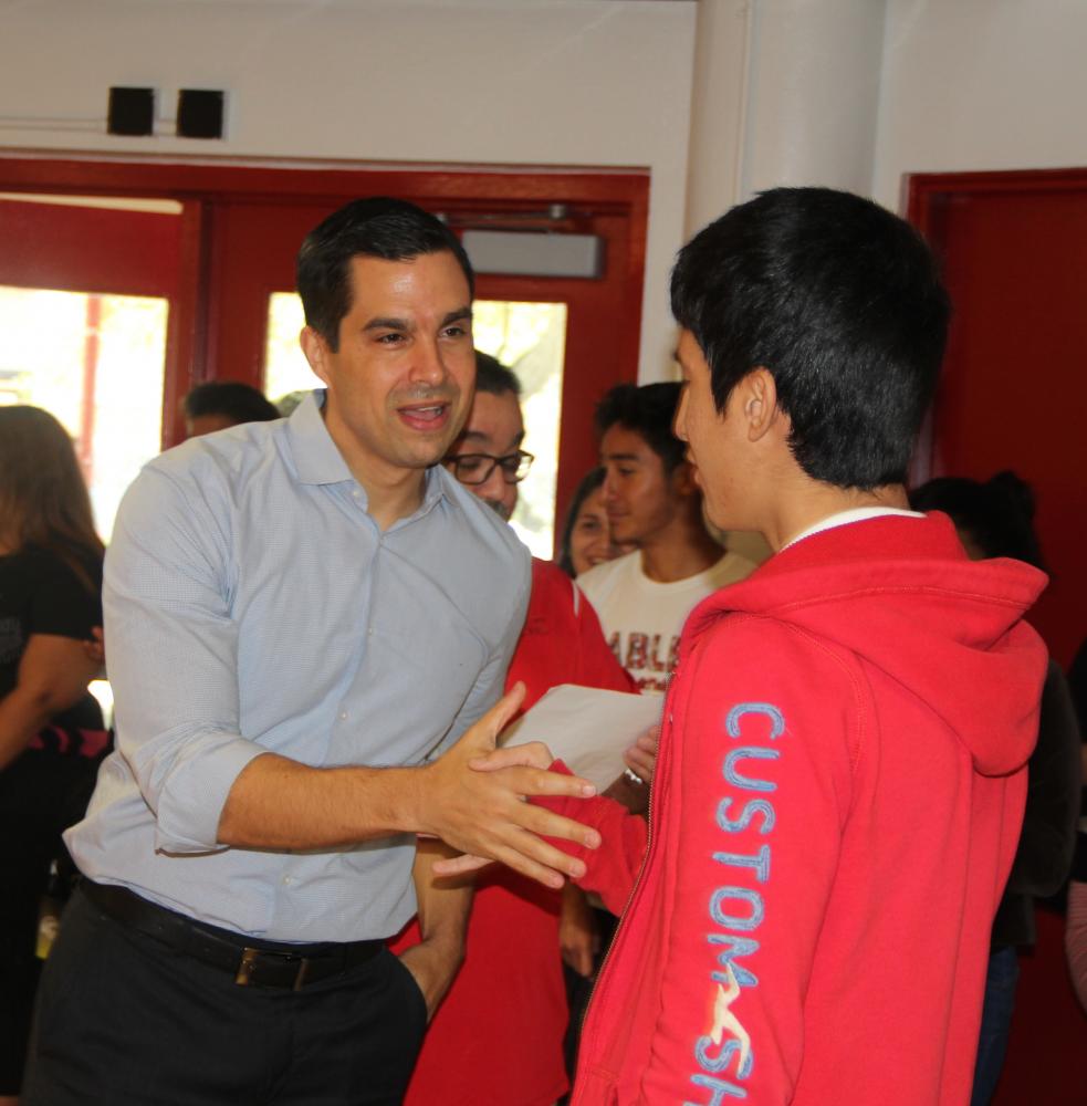 Gables Students Make Commissioner Lago's Day