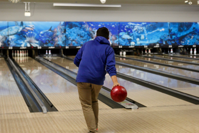 Gables Bowling Team Battles Terra
