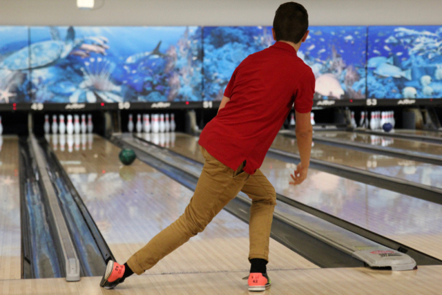 Gables Bowling Team Battles Terra