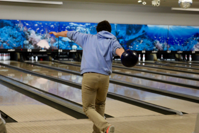Gables Bowling Team Battles Terra