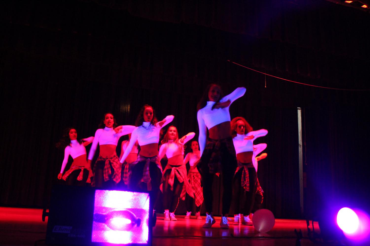 Senior Pep Rally: Hyped In White