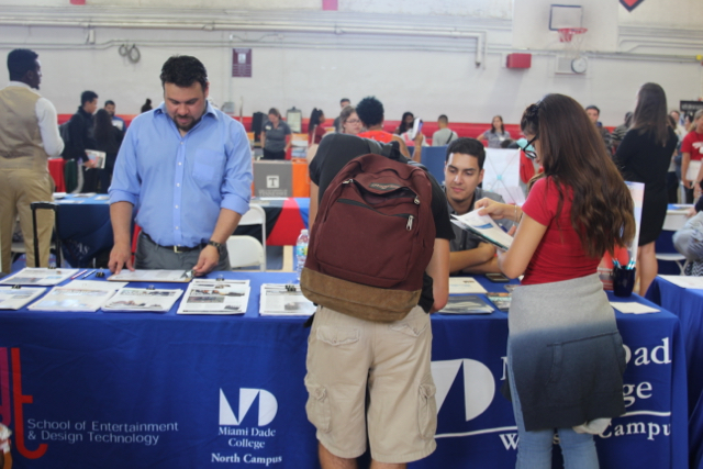 Coral Gables College Fair 2017 was attended by juniors and seniors.