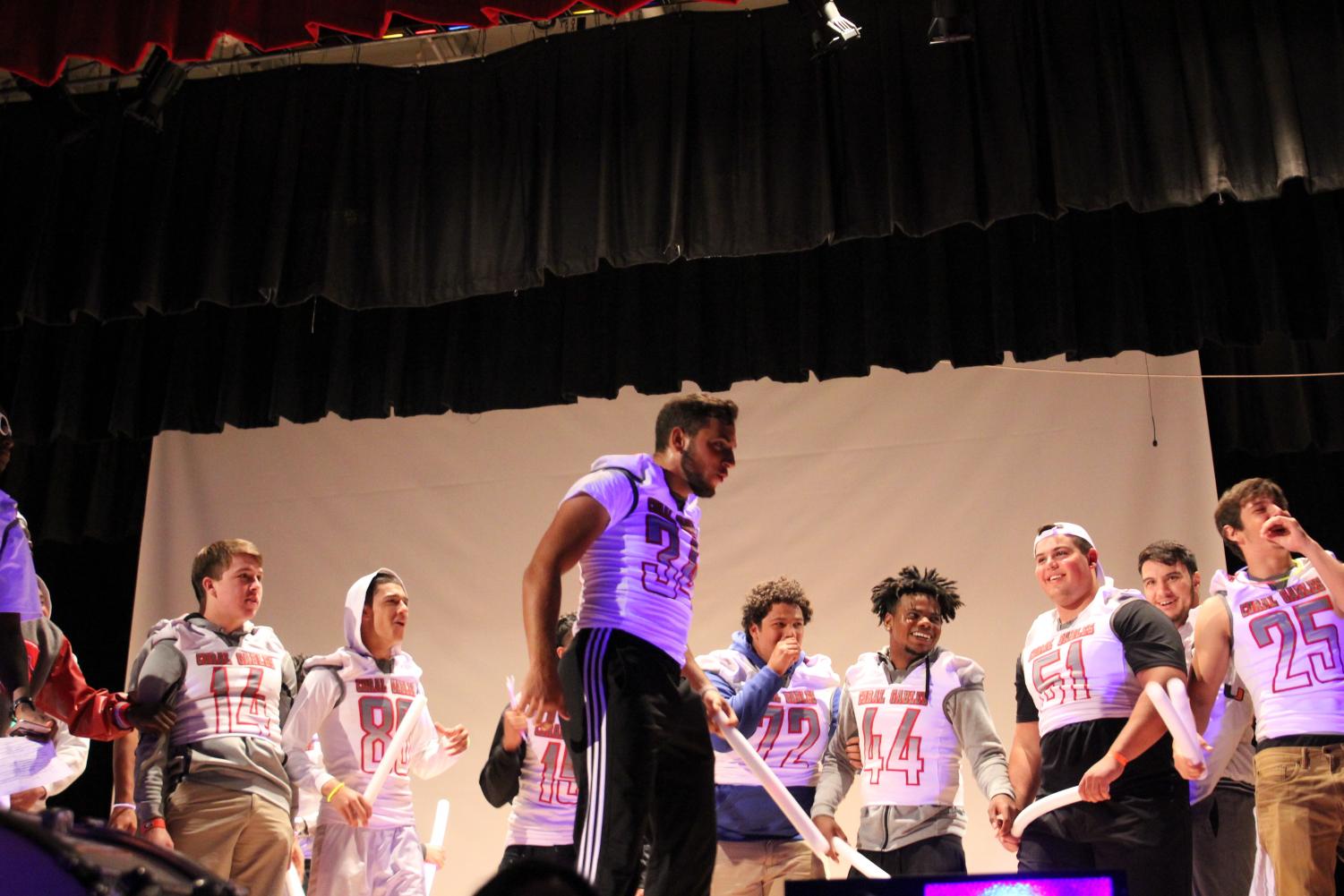 Senior Pep Rally: Hyped In White