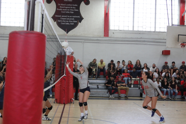 Girls+Volleyball+Senior+Night