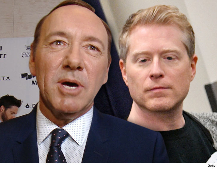 1030-kevin-spacey-anthony-rapp-6