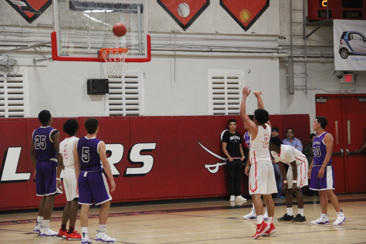 Gables Basketball Takes on Southwest