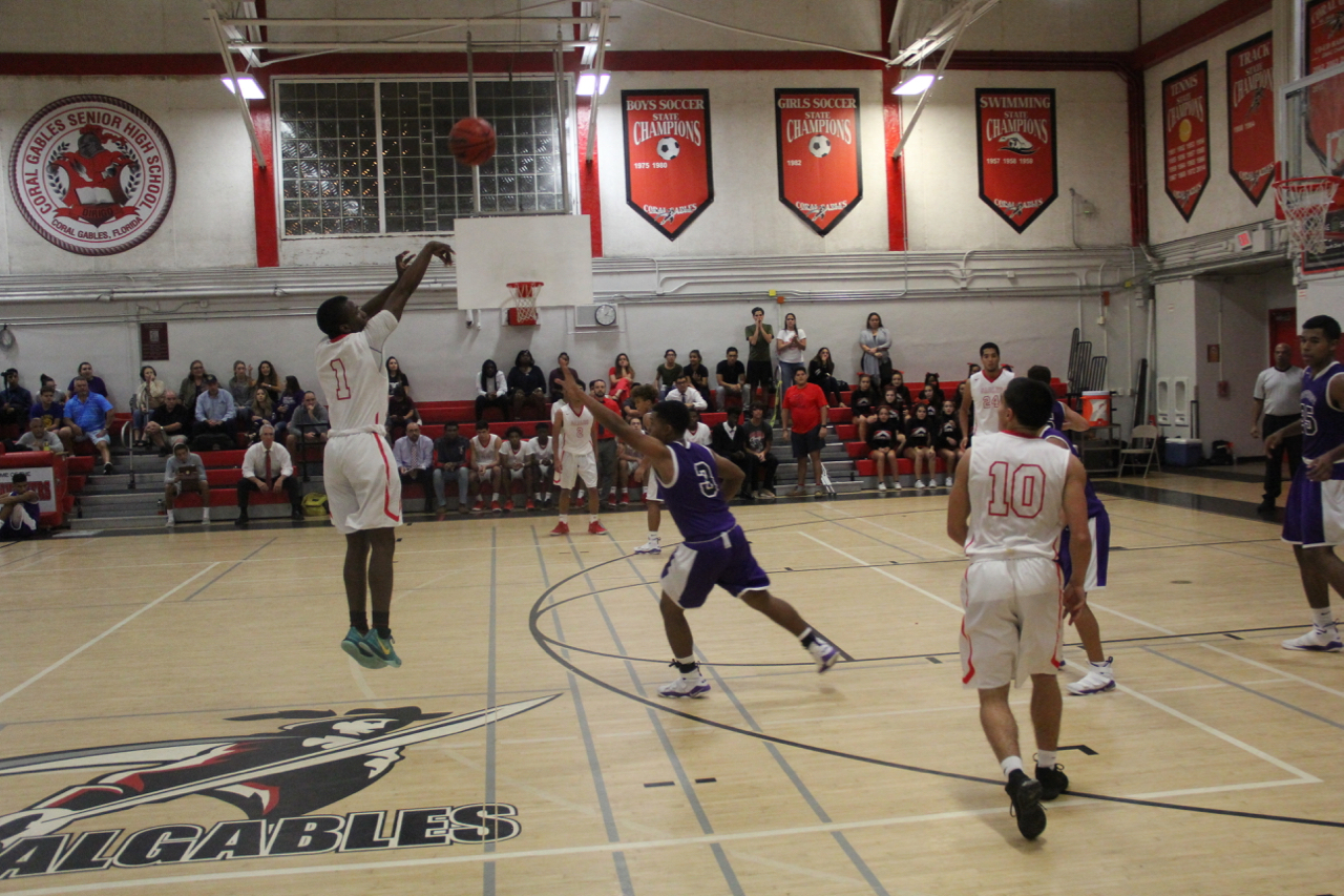 Gables Basketball Takes on Southwest