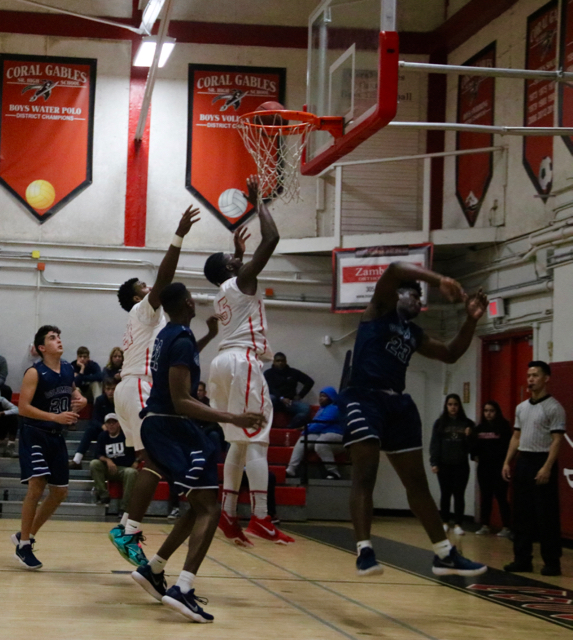 Gables+Basketball+vs+Columbus