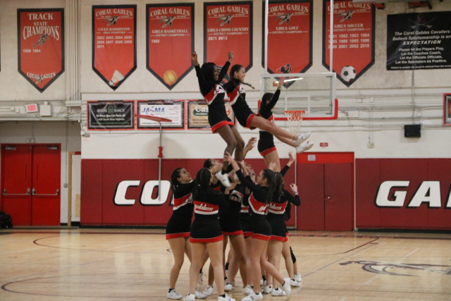 Gables+Basketball+vs+Columbus