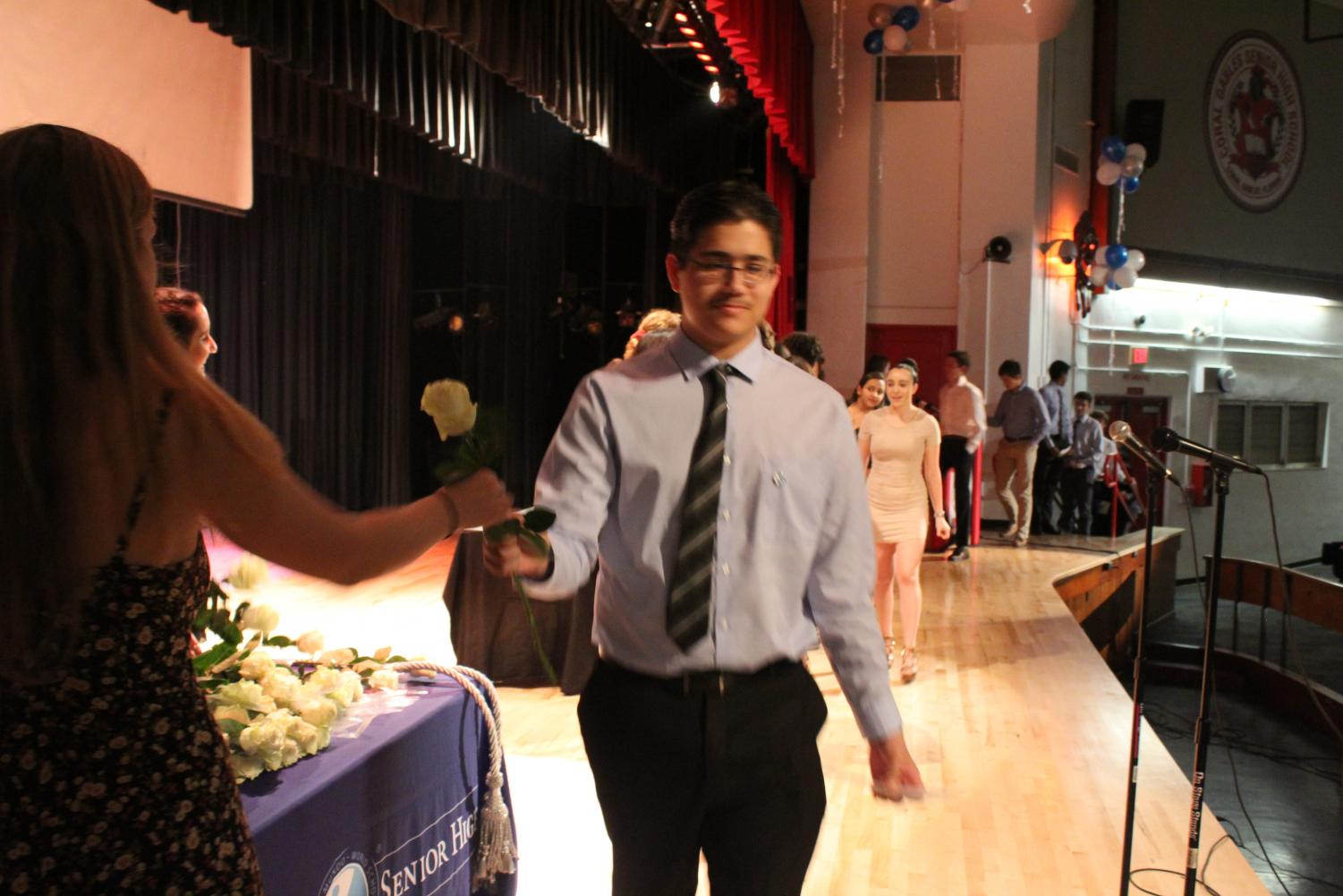 It's Official: The IB Class of 2019 Gets Pinned!
