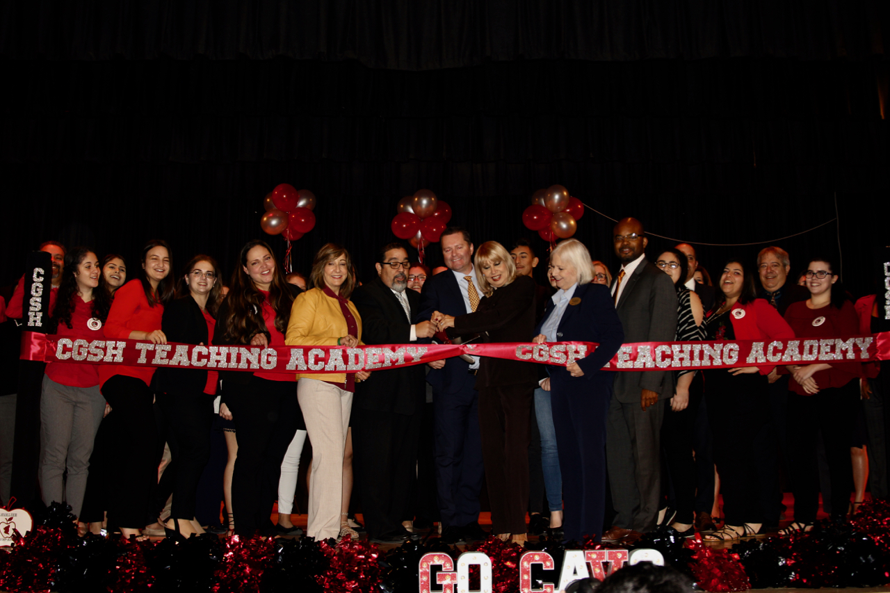 Teaching Academy Partners With Miami-Dade College School of Education