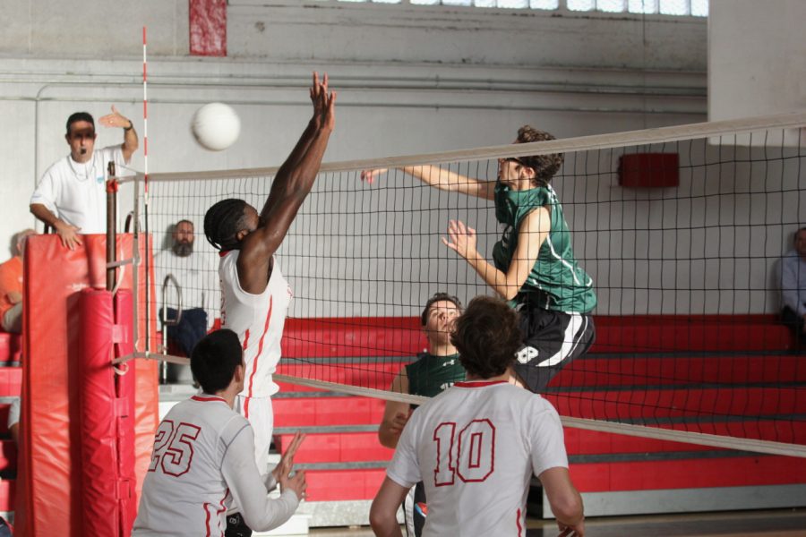 Boys Volleyball Goes Up Against St. Brendan