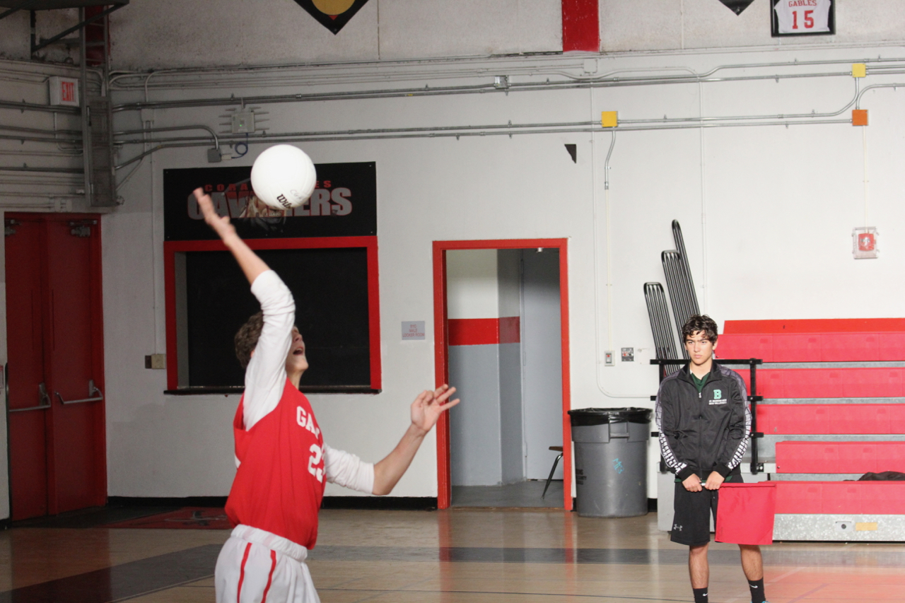Boys Volleyball Goes Up Against St. Brendan