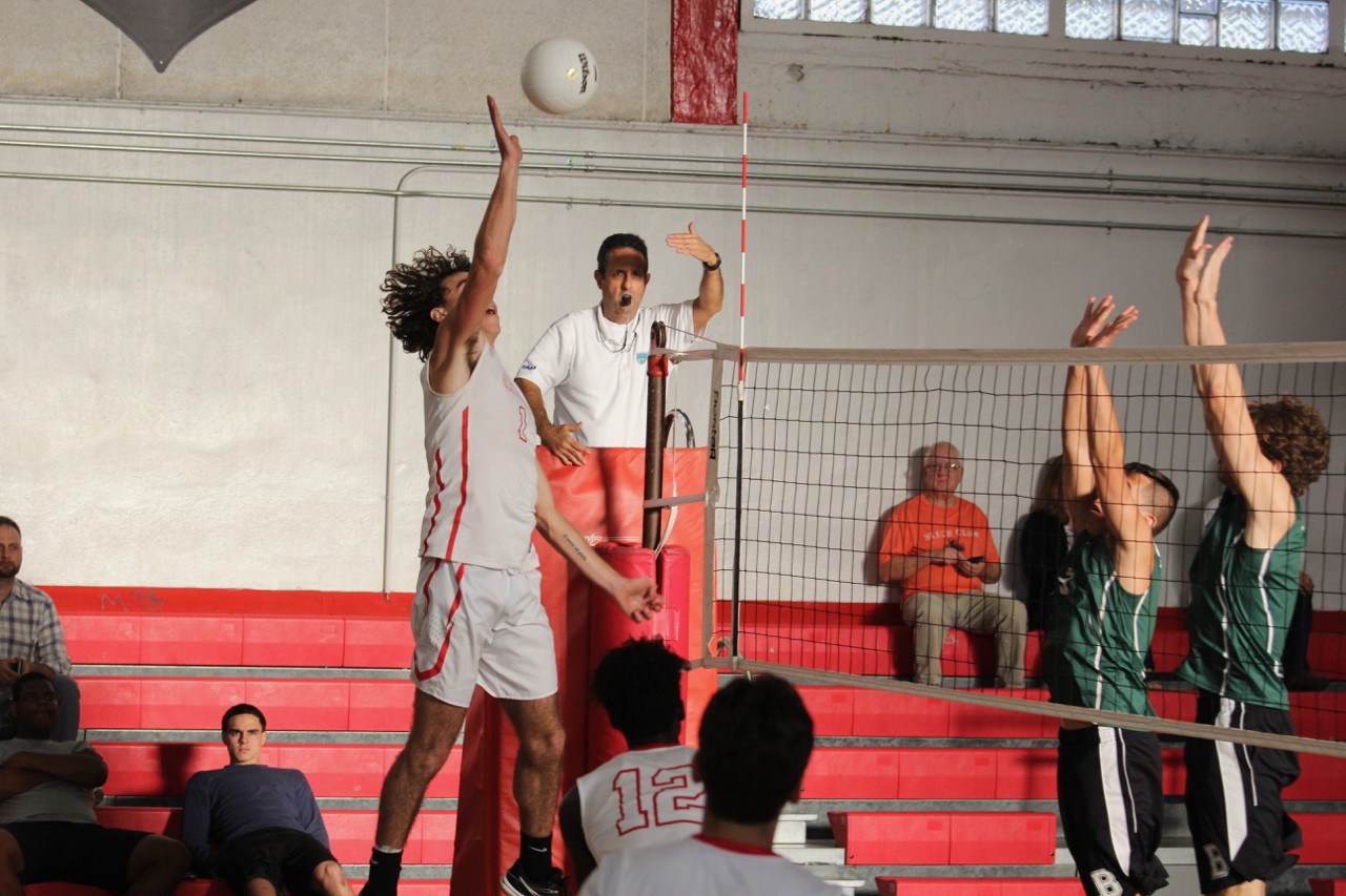 Boys Volleyball Goes Up Against St. Brendan