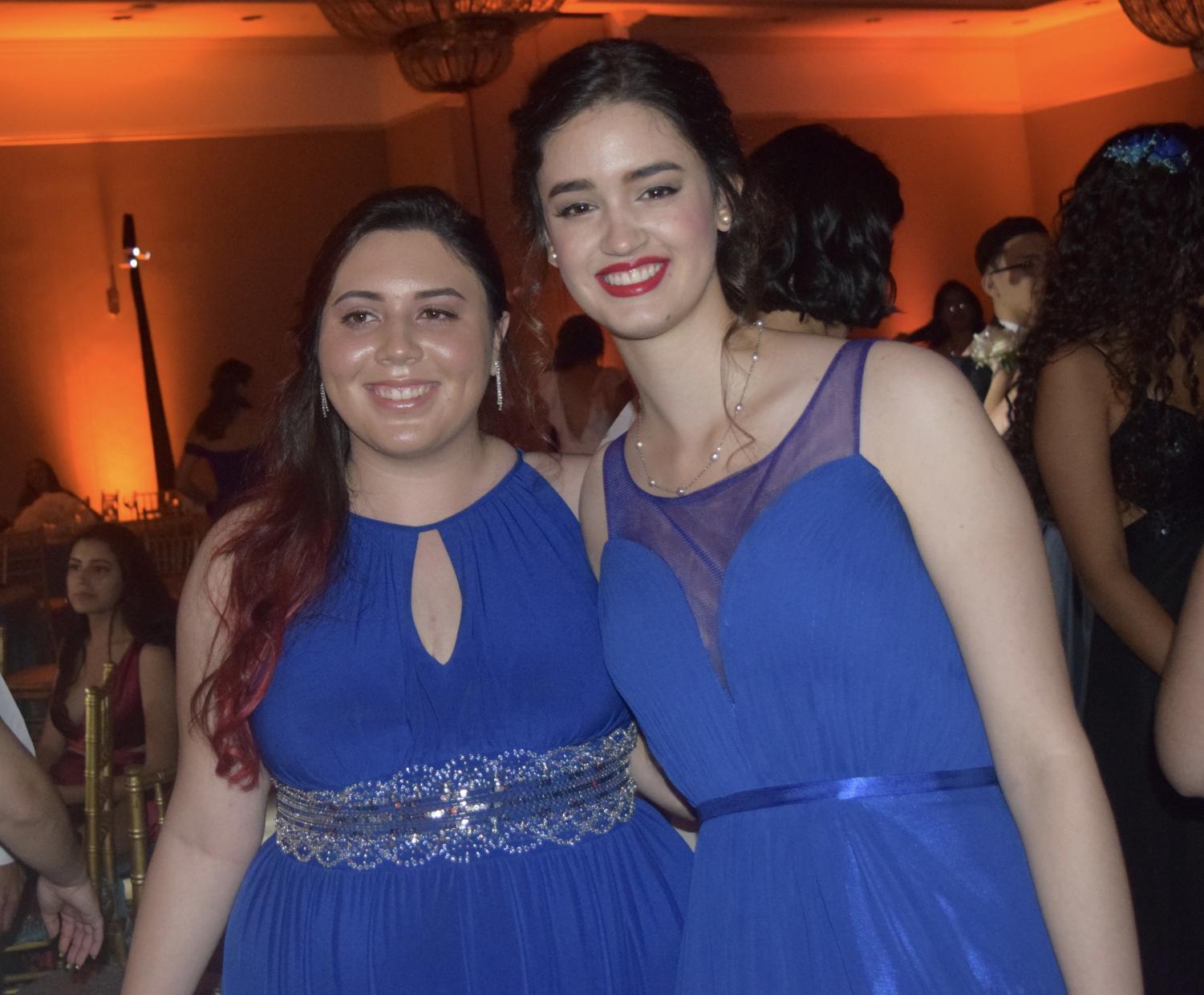 Seniors Dance the Night Away at Prom