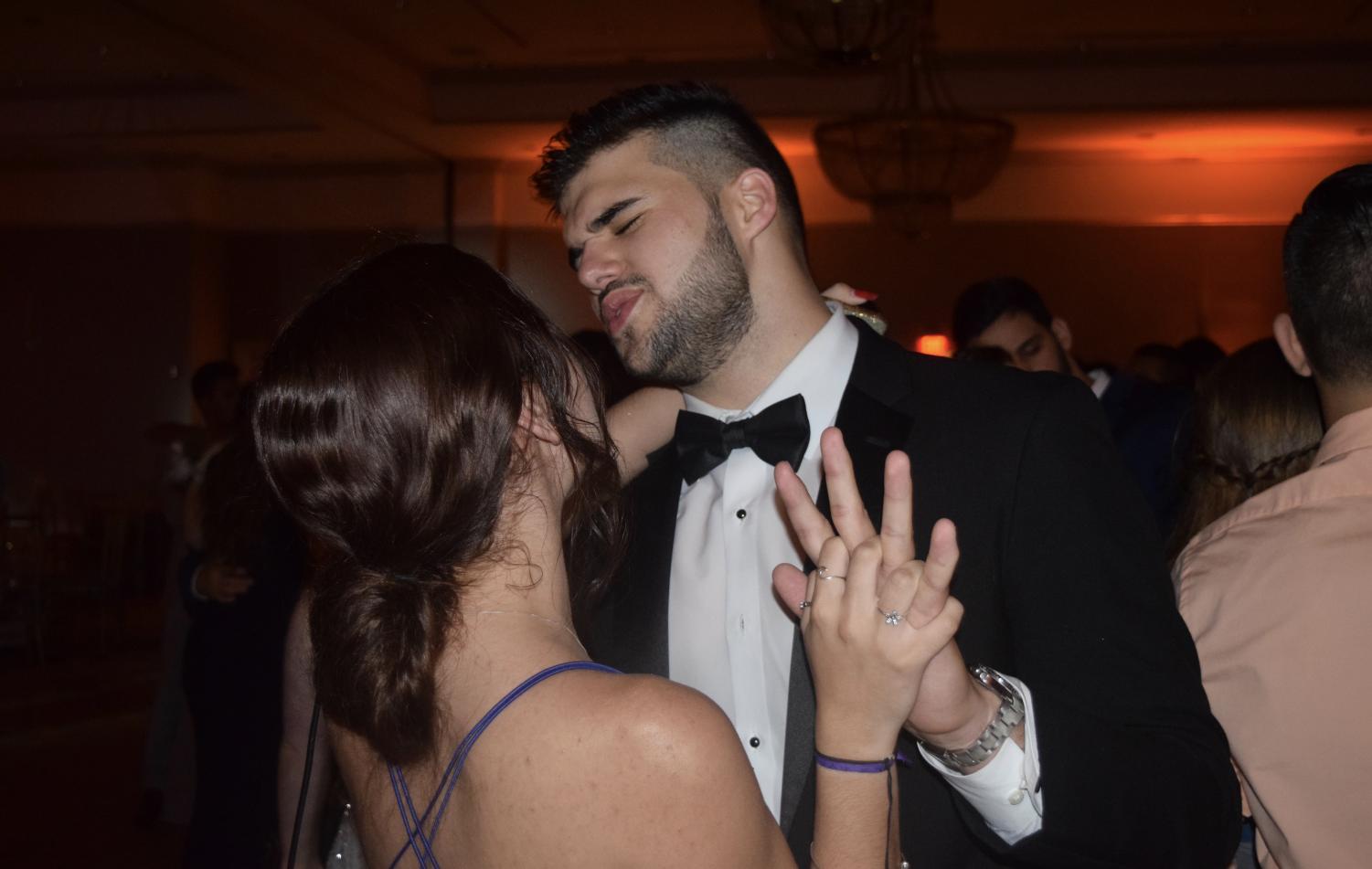 Seniors Dance the Night Away at Prom
