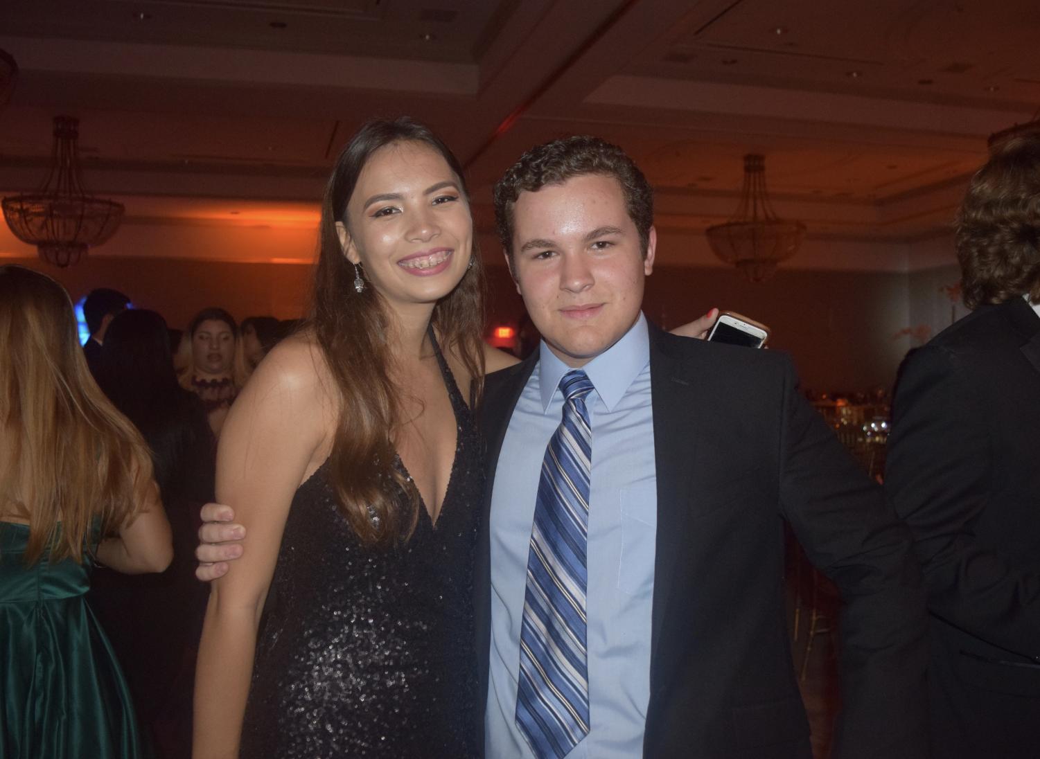 Seniors Dance the Night Away at Prom