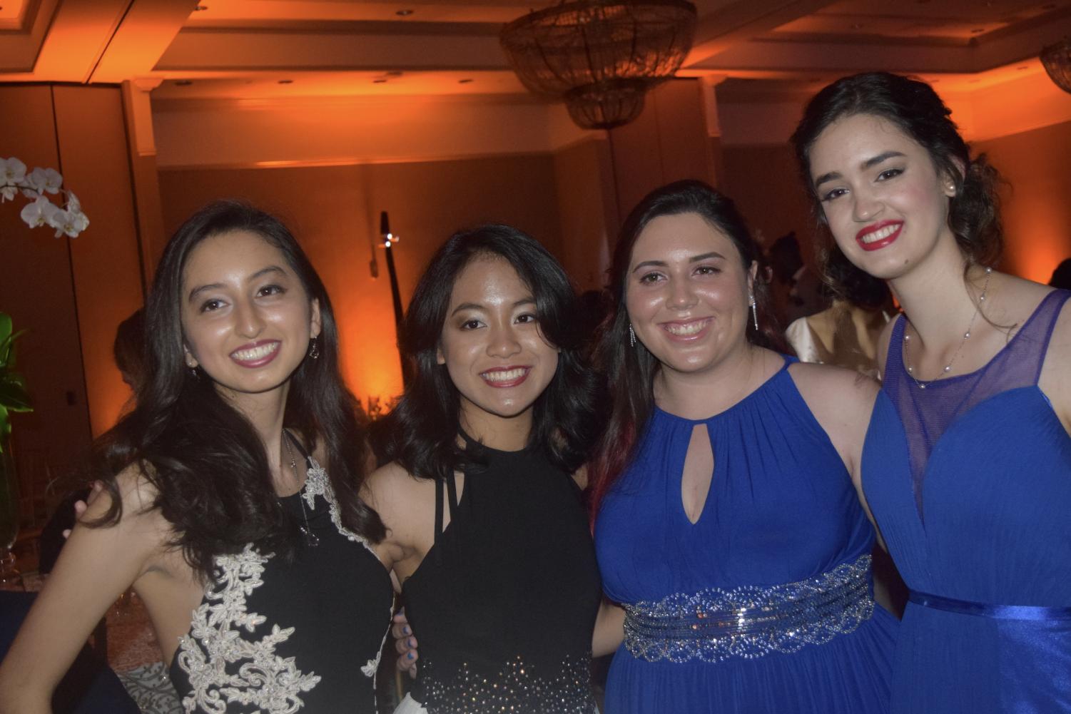 Seniors Dance the Night Away at Prom
