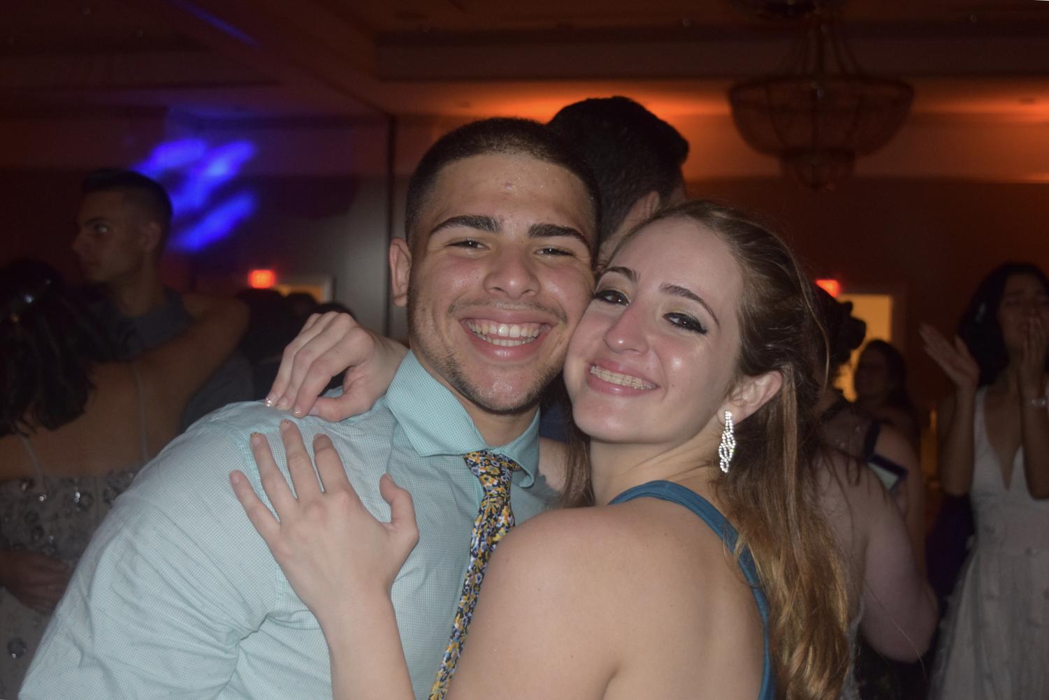 Seniors Dance the Night Away at Prom