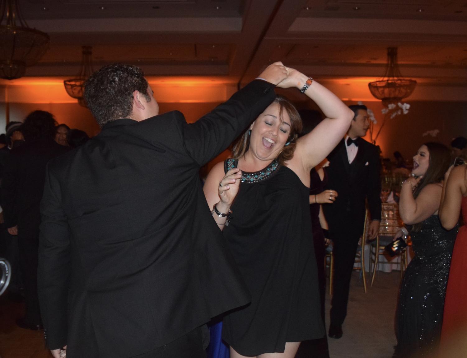 Seniors Dance the Night Away at Prom