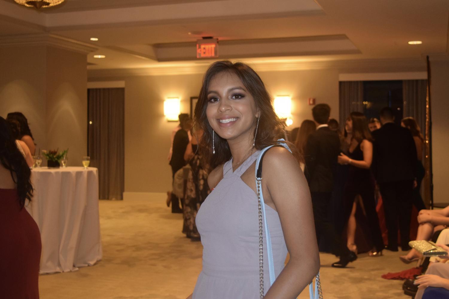 Seniors Dance the Night Away at Prom